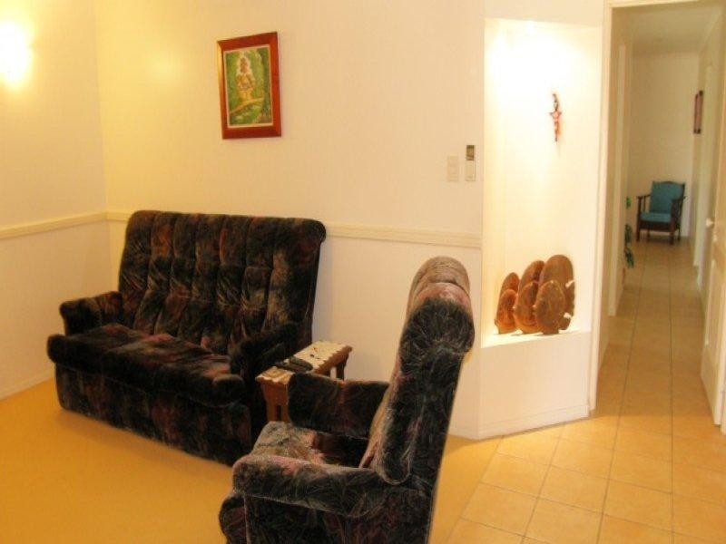 6 Cossart Crescent, Bargara QLD 4670