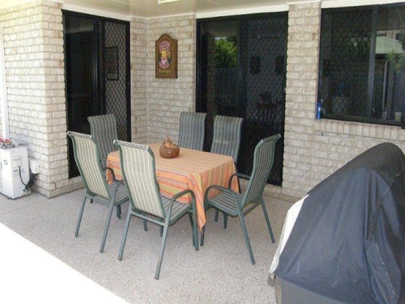 6 Cossart Crescent, Bargara QLD 4670