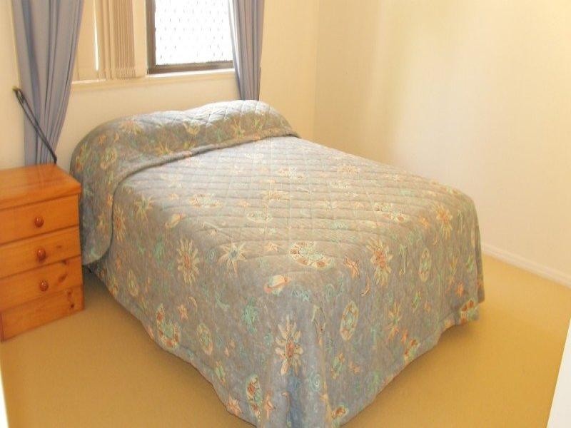 6 Cossart Crescent, Bargara QLD 4670