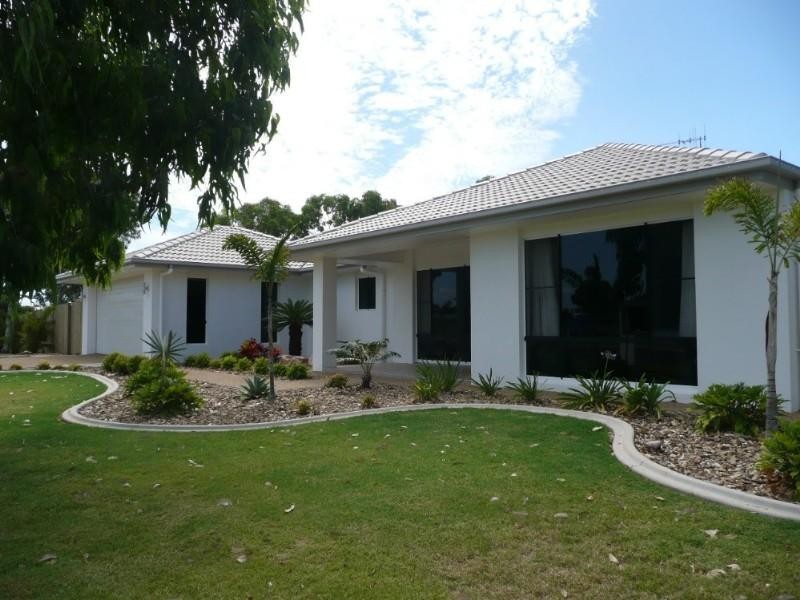 Coral Cove QLD 4670