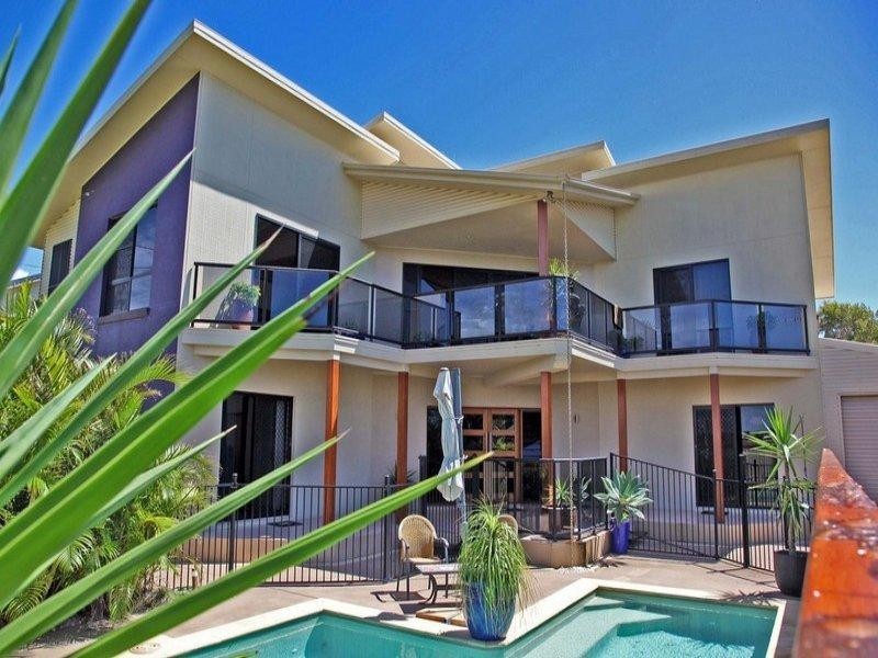 Elliott Heads QLD 4670