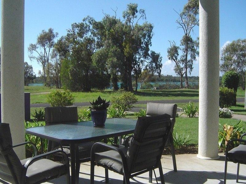 Elliott Heads QLD 4670