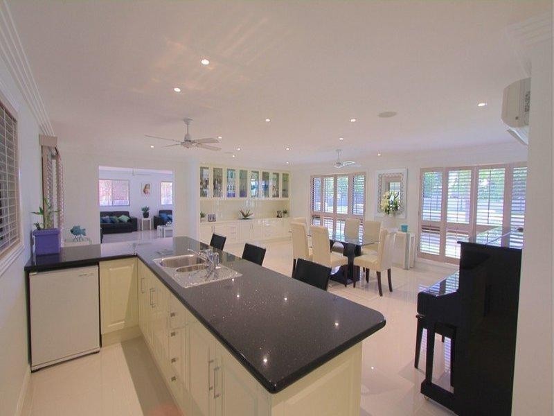 Elliott Heads QLD 4670