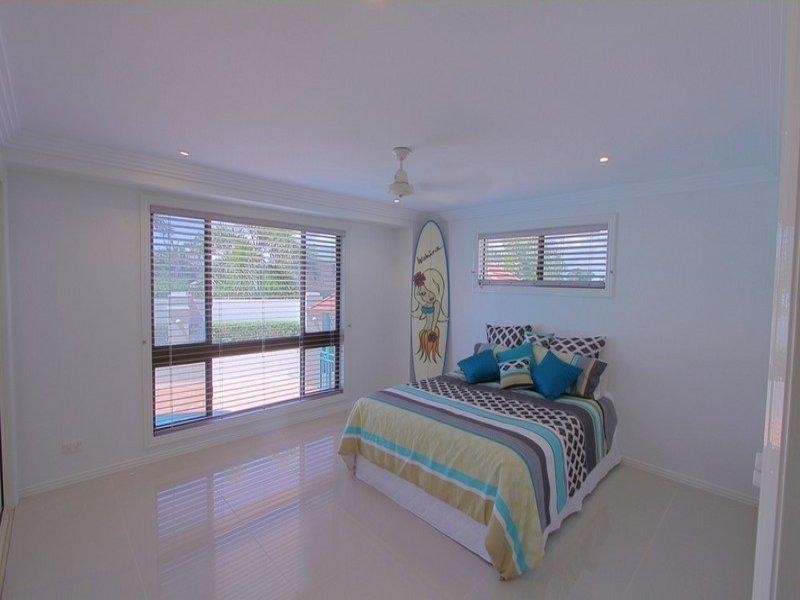 Elliott Heads QLD 4670