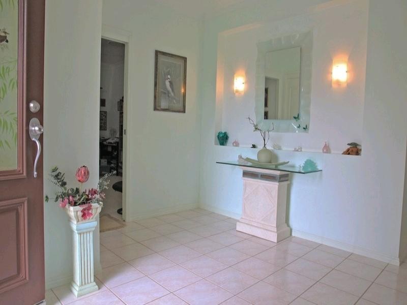 Coral Cove QLD 4670