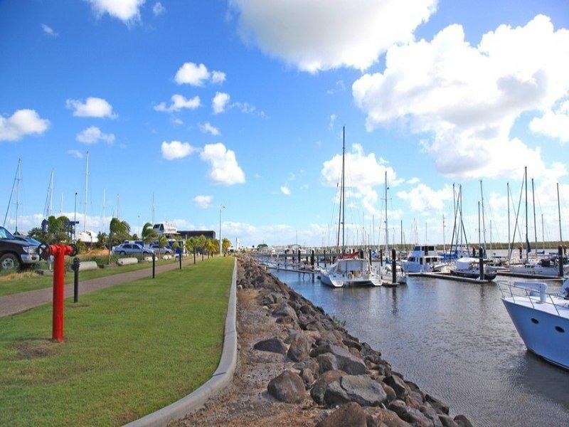 Burnett Heads QLD 4670