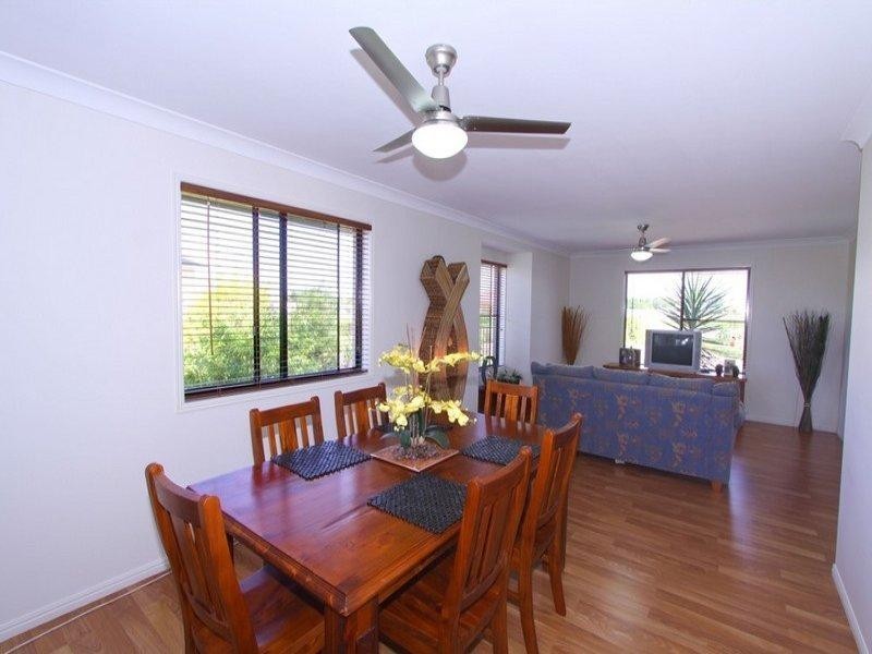 Innes Park QLD 4670