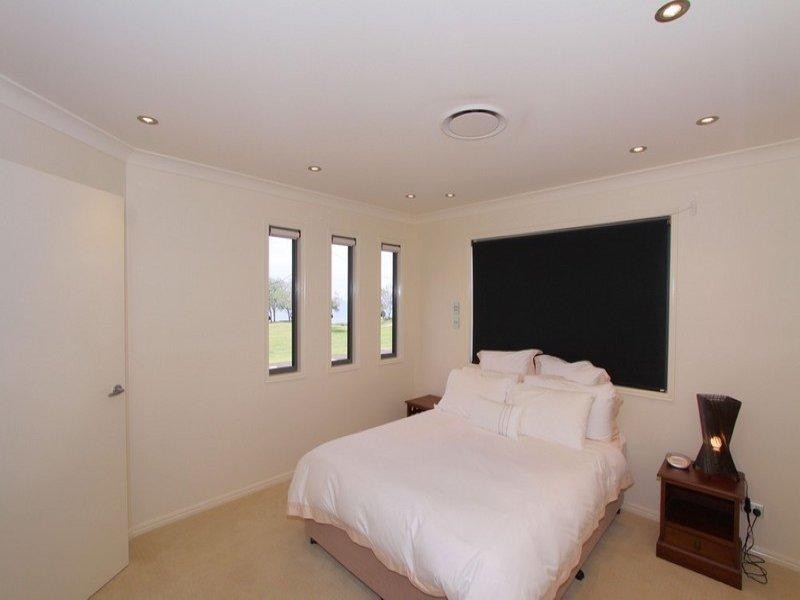 Elliott Heads QLD 4670