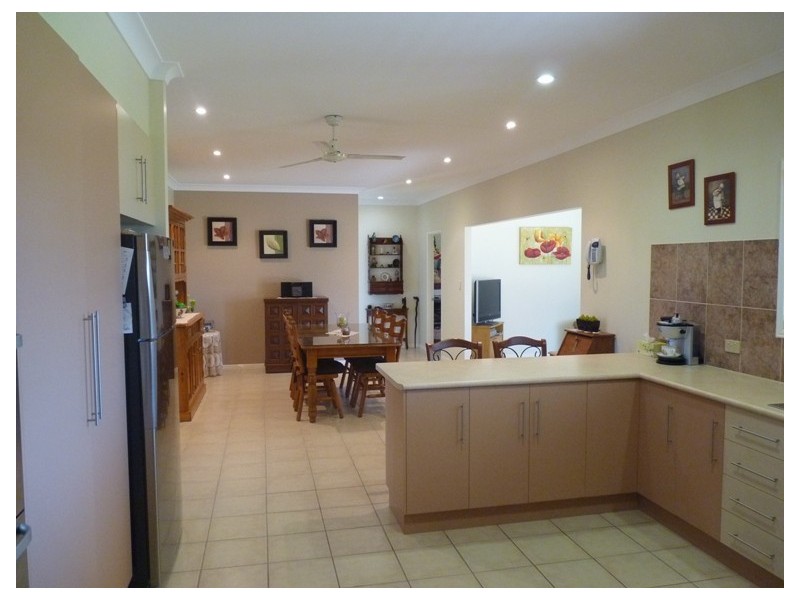 Coral Cove QLD 4670