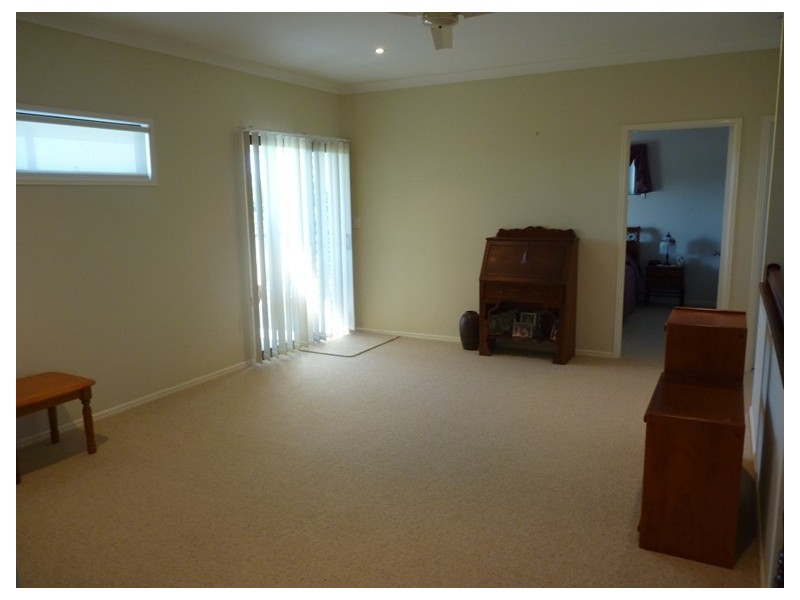 Coral Cove QLD 4670
