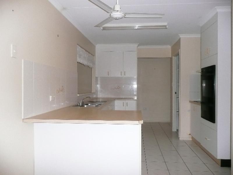 Innes Park QLD 4670