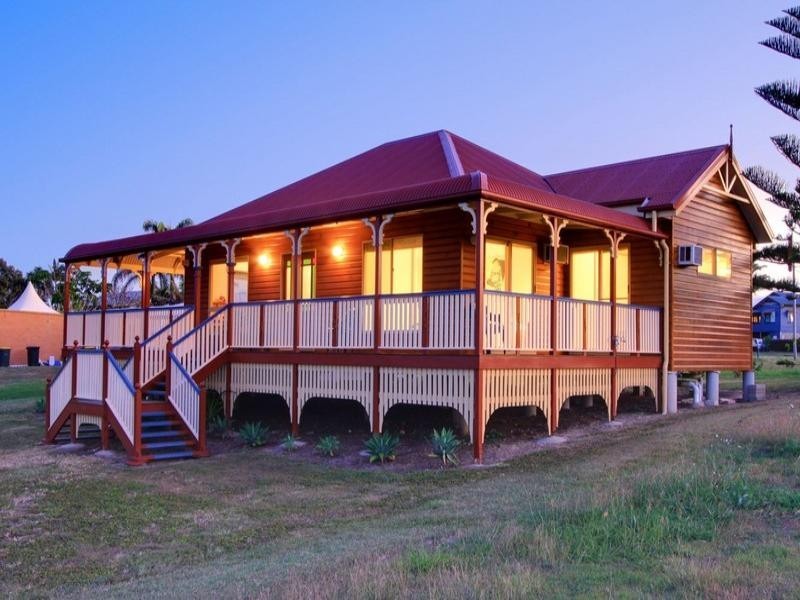 Burnett Heads QLD 4670