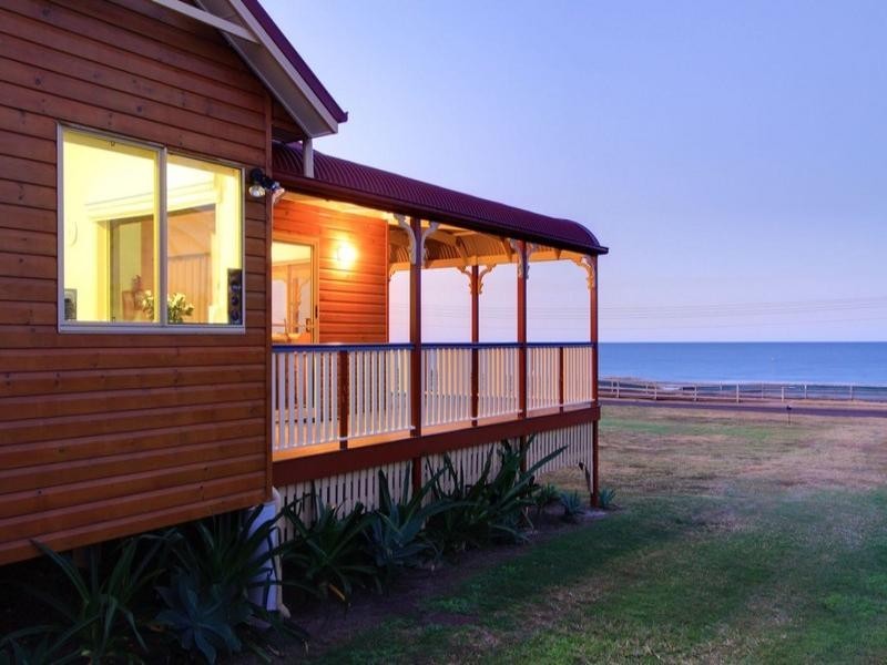 Burnett Heads QLD 4670