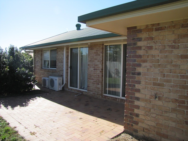 5 Settlers Court, Bargara QLD 4670