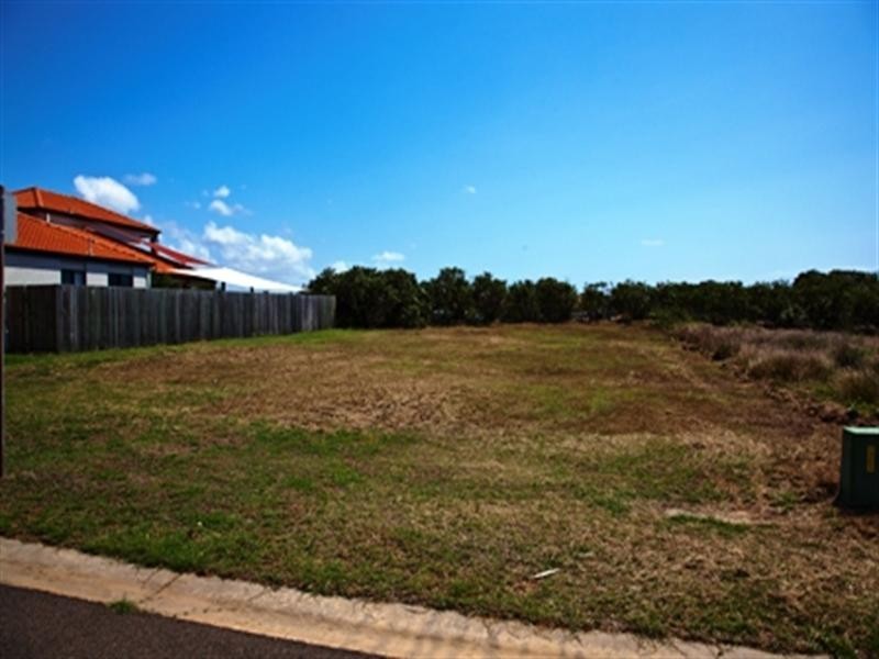 Coral Cove QLD 4670