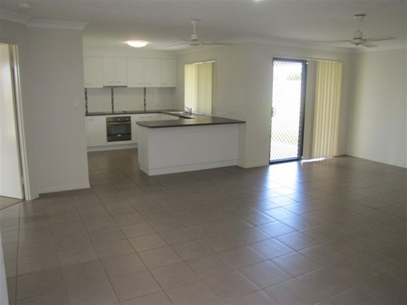 Coral Cove QLD 4670