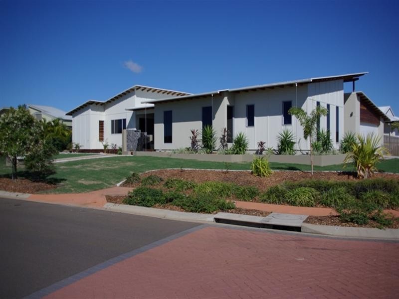 Coral Cove QLD 4670
