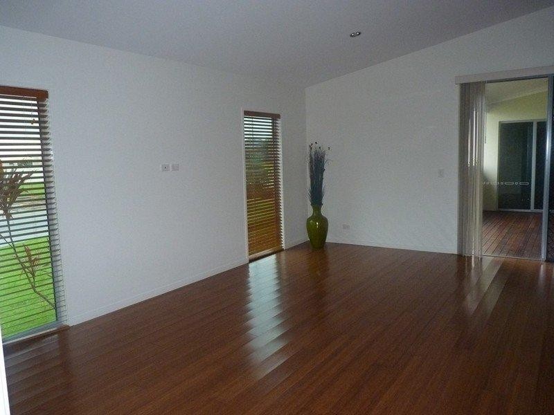 Coral Cove QLD 4670