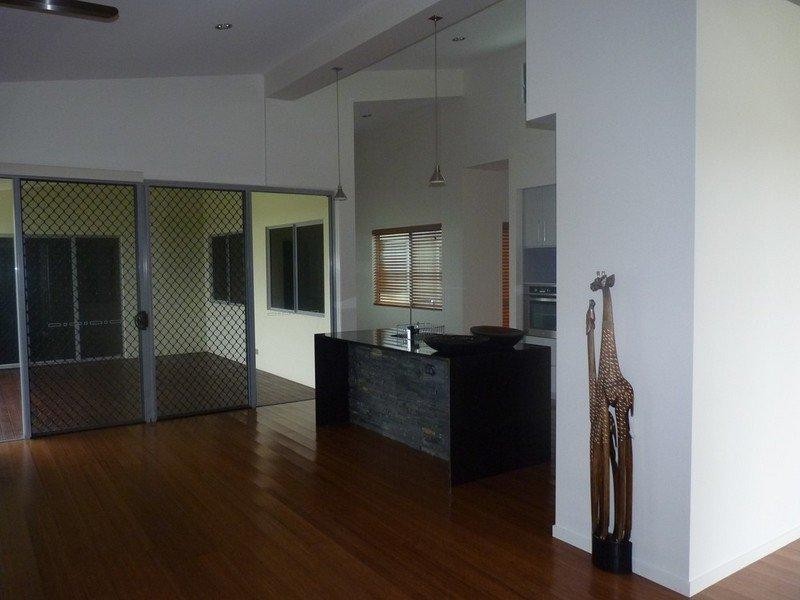 Coral Cove QLD 4670