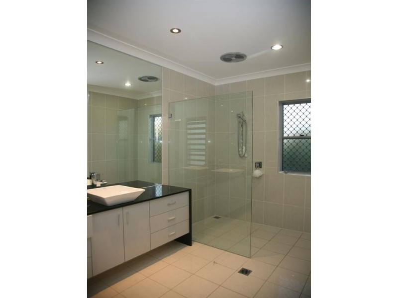 Coral Cove QLD 4670