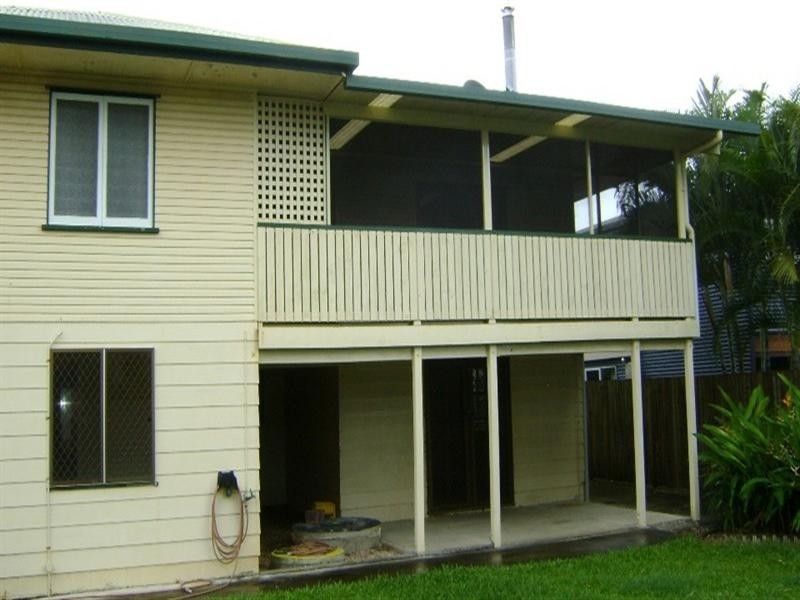 Burnett Heads QLD 4670