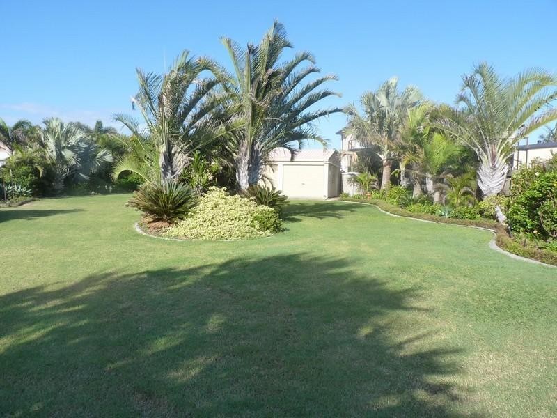 Coral Cove QLD 4670