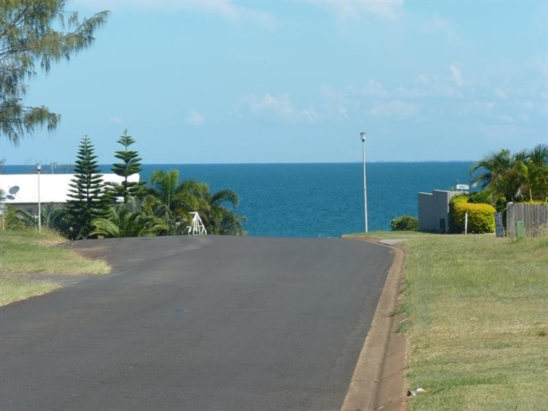 Coral Cove QLD 4670