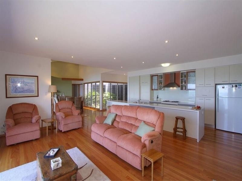 203 Woongarra Scenic Drive, Bargara QLD 4670