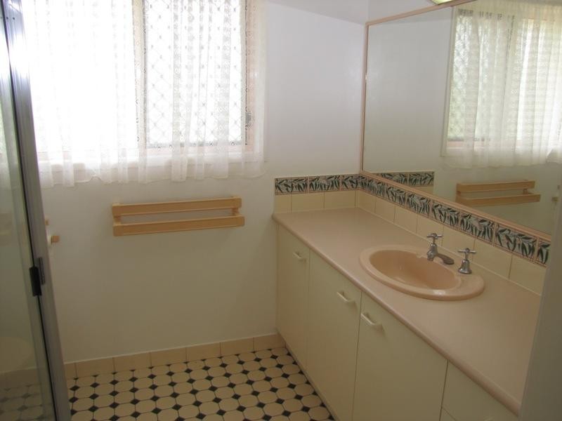 29 Shoreline Crescent, Bargara QLD 4670