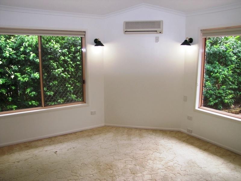 29 Shoreline Crescent, Bargara QLD 4670
