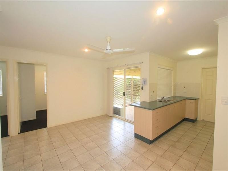 8 Cascade Parade, Bargara QLD 4670