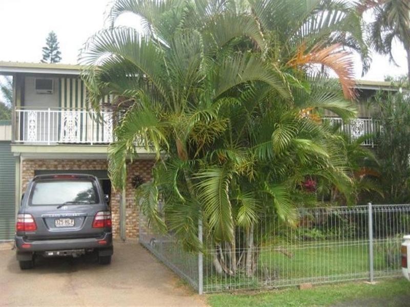 64 Burnett Heads Road, Burnett Heads QLD 4670
