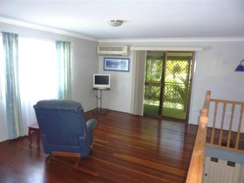 64 Burnett Heads Road, Burnett Heads QLD 4670