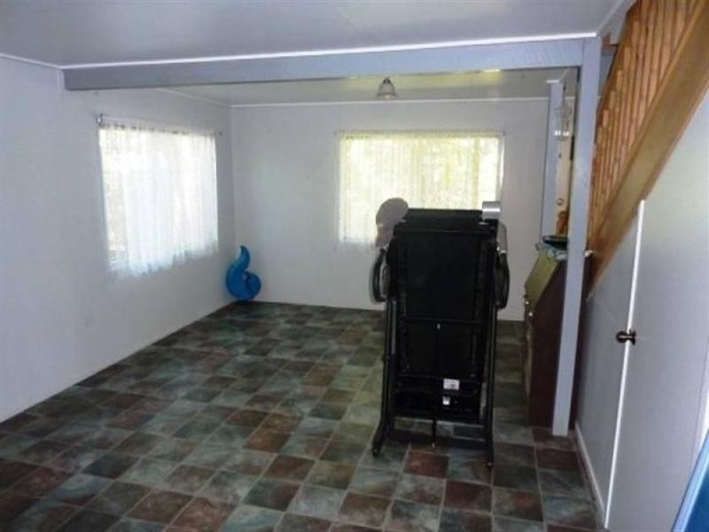 64 Burnett Heads Road, Burnett Heads QLD 4670