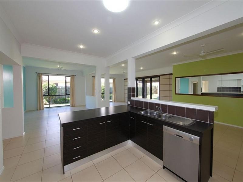 9 Sea Change Court, Bargara QLD 4670