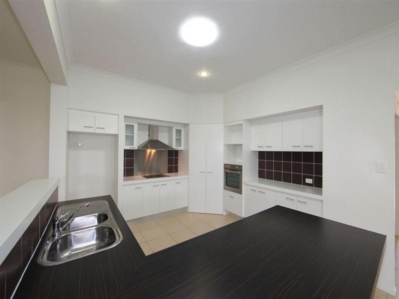 9 Sea Change Court, Bargara QLD 4670