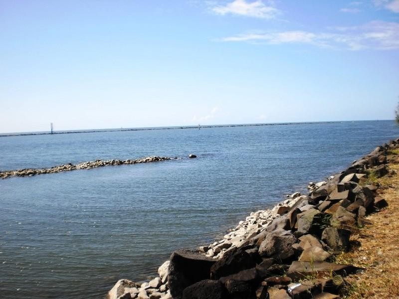 Burnett Heads QLD 4670