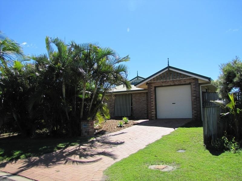 5 Settlers Court, Bargara QLD 4670