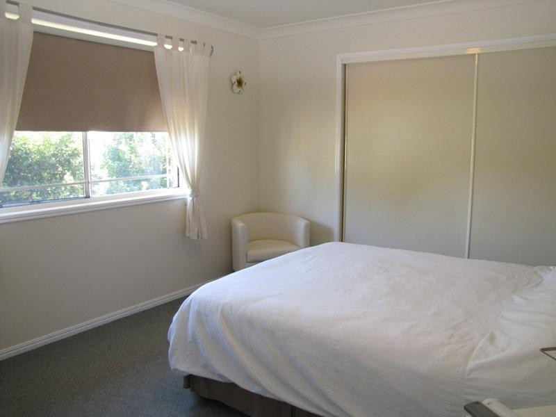 5 Settlers Court, Bargara QLD 4670