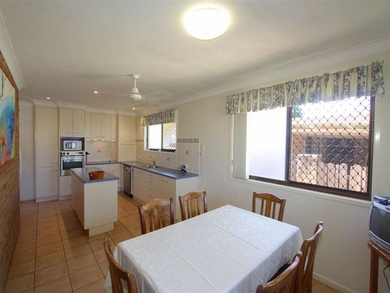 7 Limpus Crescent, Kalkie QLD 4670