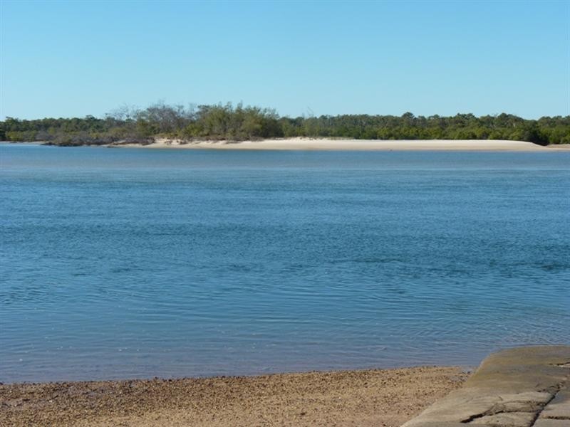 Elliott Heads QLD 4670