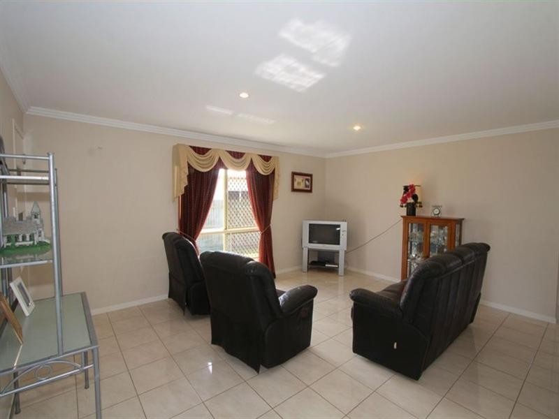 5 Wearing Road, Bargara QLD 4670