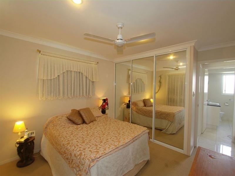 5 Wearing Road, Bargara QLD 4670