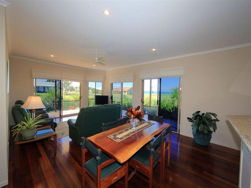 158 The Esplanade, Elliott Heads QLD 4670