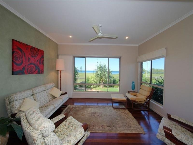 158 The Esplanade, Elliott Heads QLD 4670