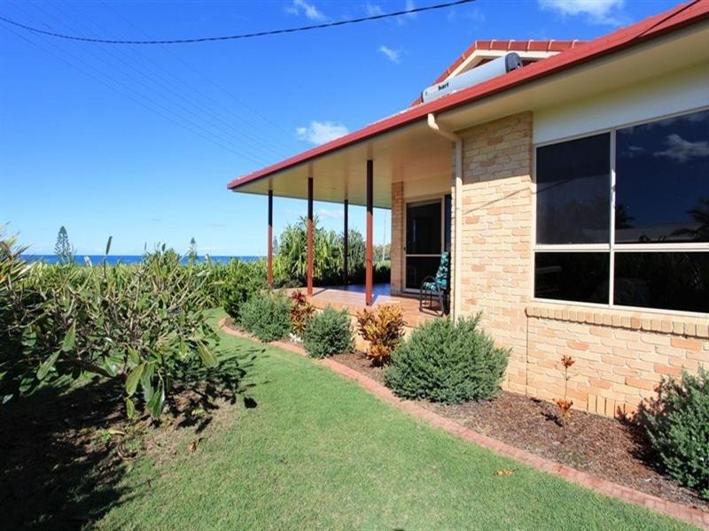 158 The Esplanade, Elliott Heads QLD 4670