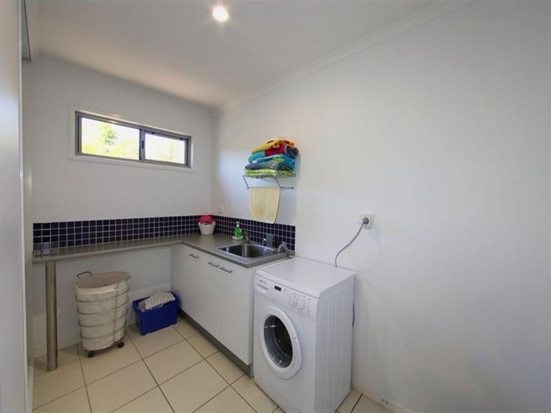 1/98 Miller Street, Bargara QLD 4670