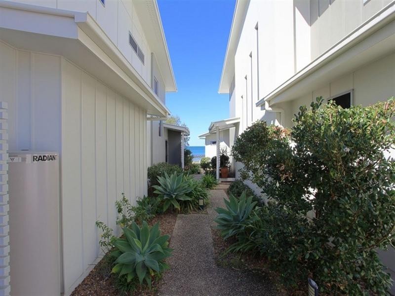 1/98 Miller Street, Bargara QLD 4670