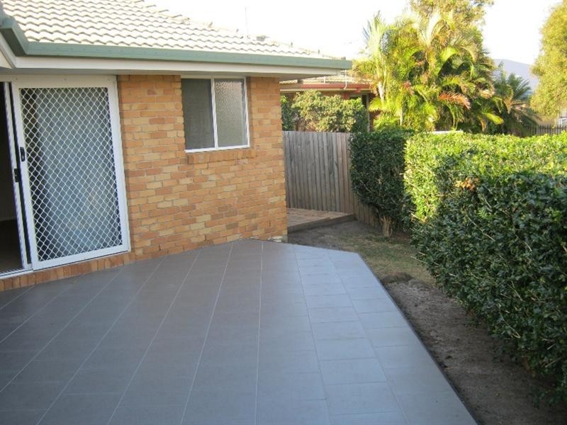 5 Plymouth Street, Bargara QLD 4670