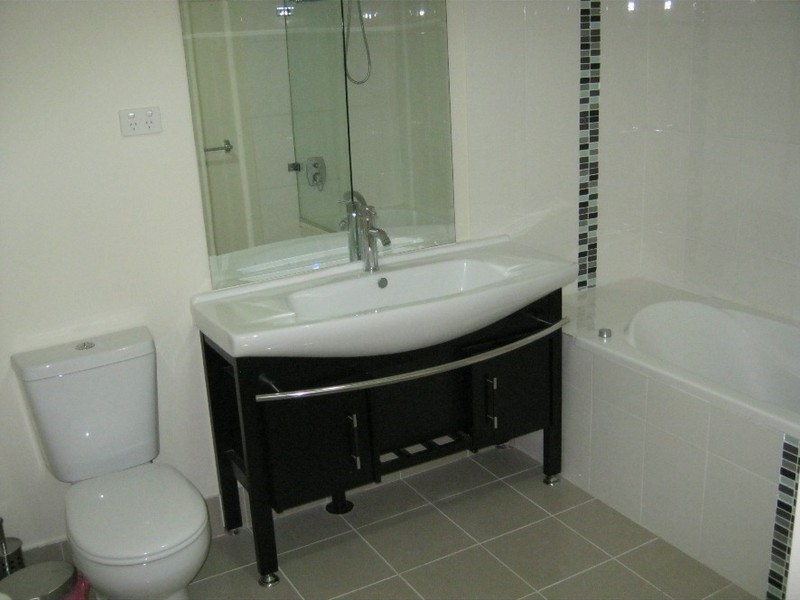 U 17 5-7 Cnr See and Whalley Streets, Bargara QLD 4670